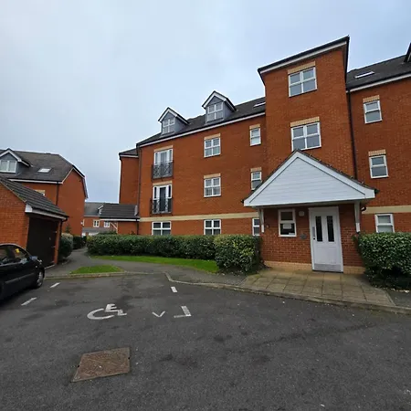 Riverstone Apartments - 2 Bed Modern Apartment In Central Location Bedford Extérieur photo